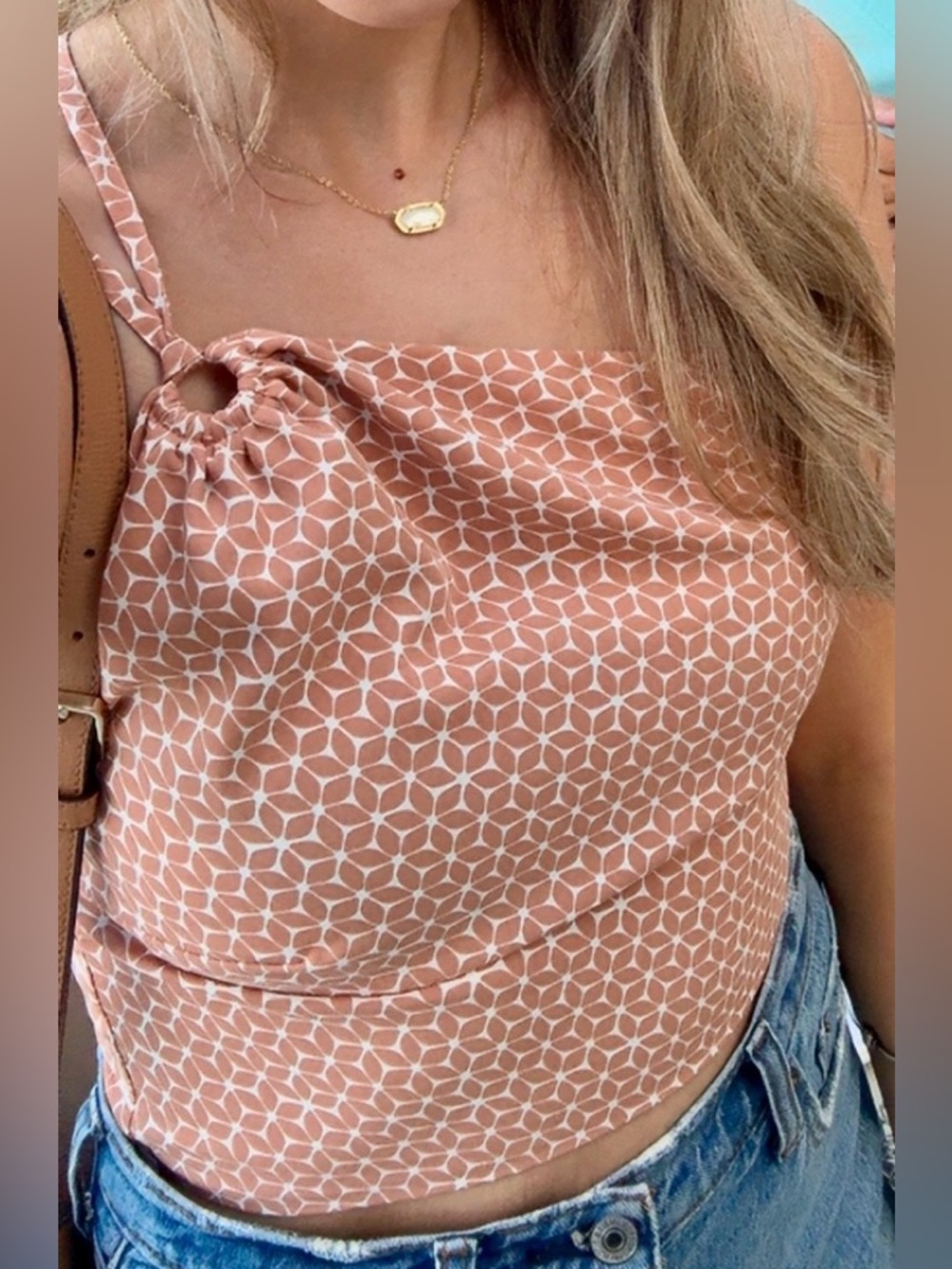 Geometric Print One-Shoulder Top - Picture 4 of 4